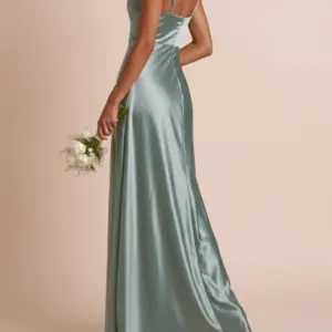 maxi-slit-dress-sewing-pattern-winnie